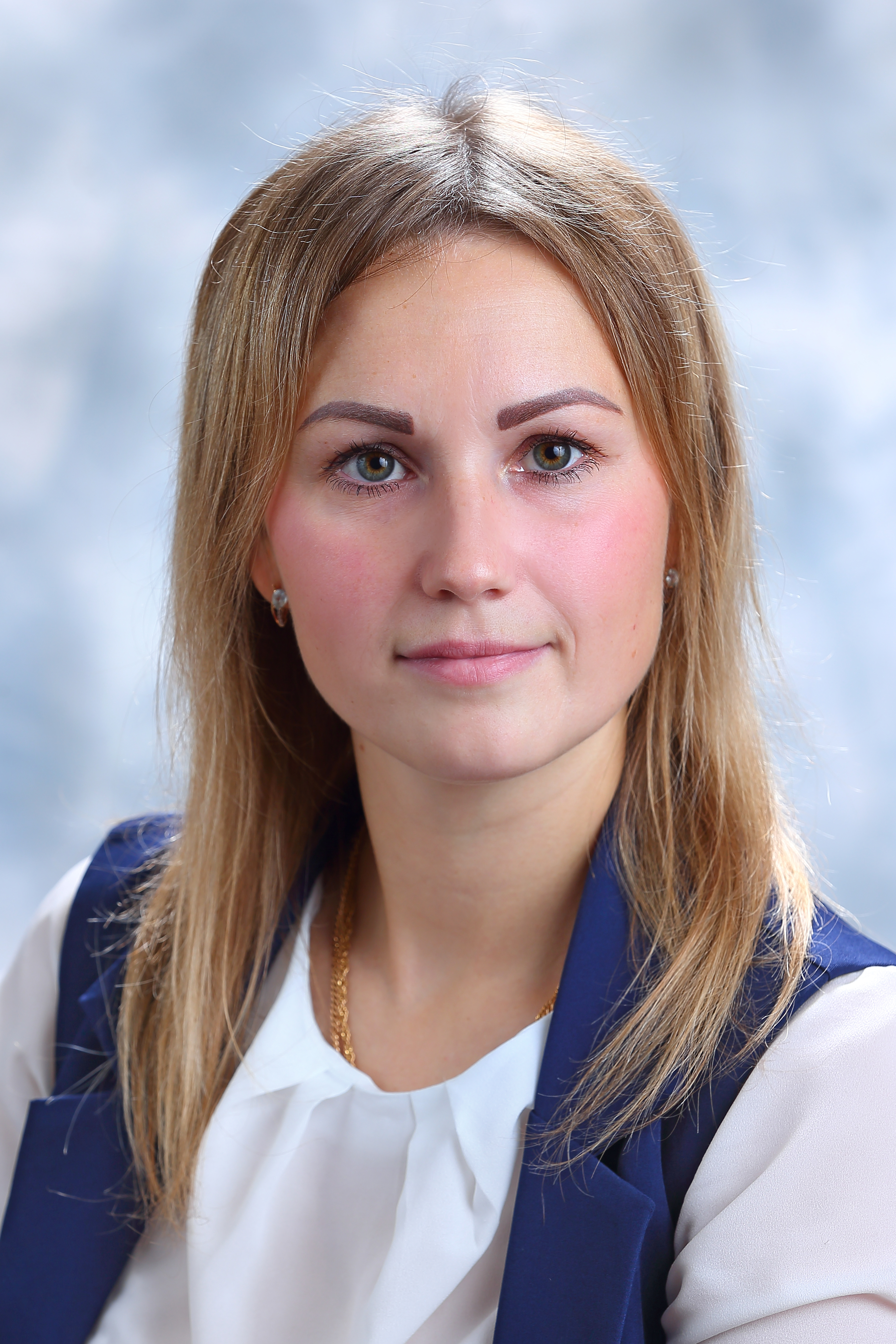 Воспитатель